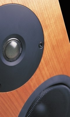 Linn Katan loudspeaker brochure (544KB pdf).